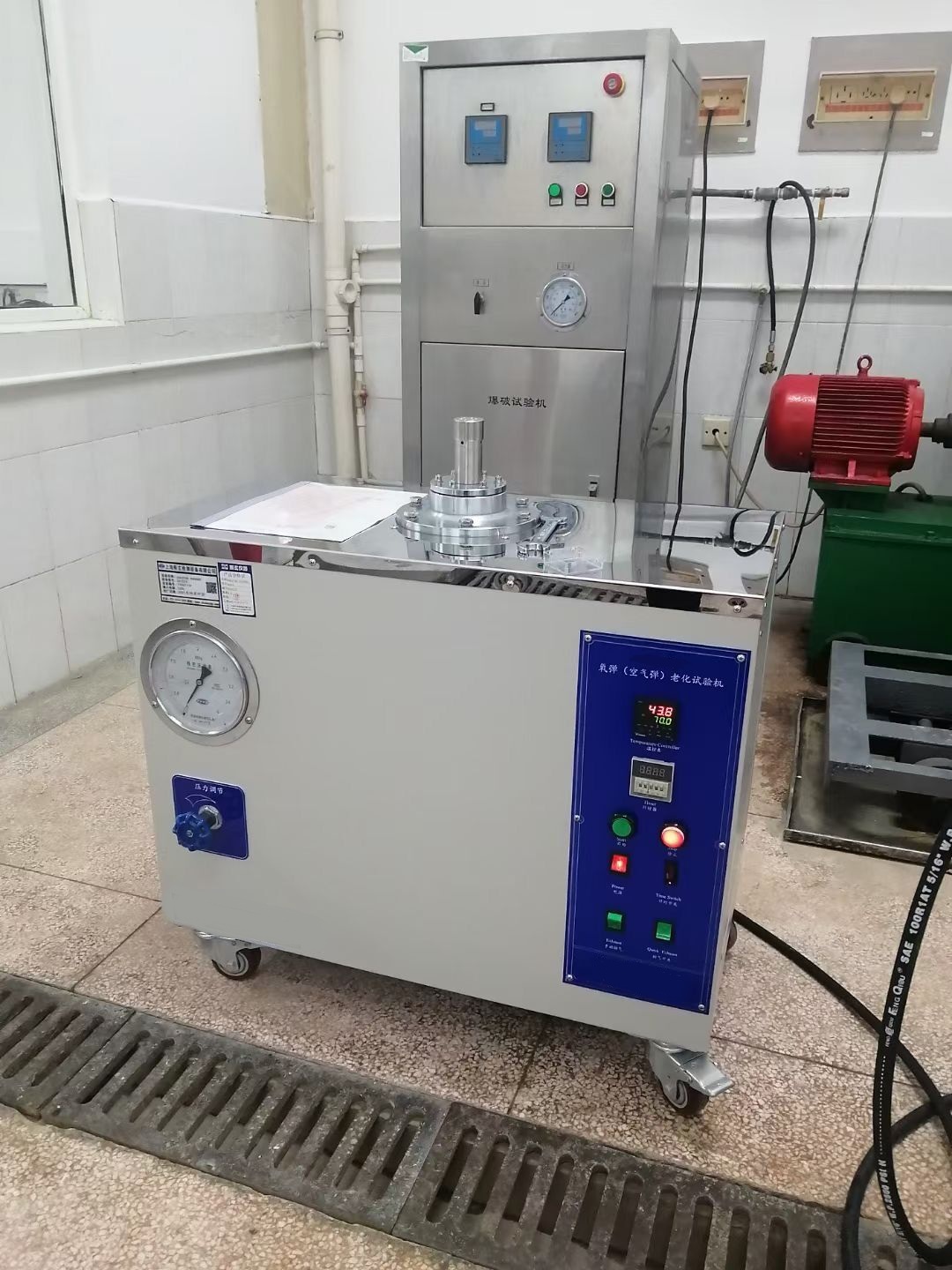 氧彈老化試驗(yàn)箱