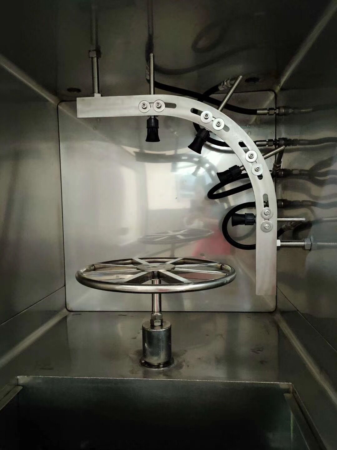 IPX9K高溫高壓噴射試驗(yàn)箱 IPX9K高溫高壓噴射試驗(yàn)箱